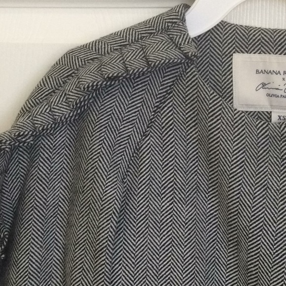 🍄HP🍄 BANANA REPUBLIC XS HERRINGBONE CAPE - Picture 8 of 8